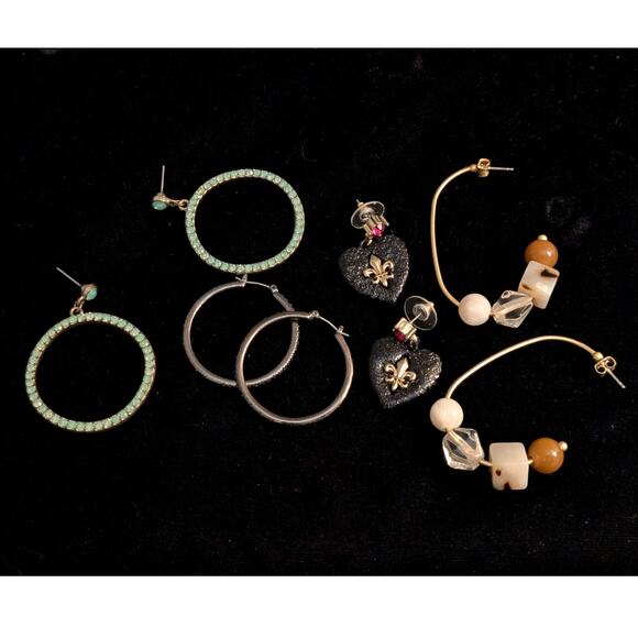 Four Pair Lot Pierced Earrings - Picture 1 of 6